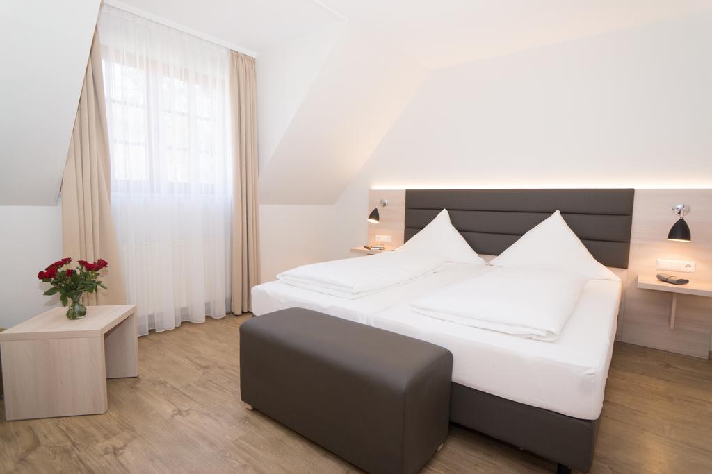 Hotel-Restaurant Bibermuehle Gmbh Tengen Zewnętrze zdjęcie