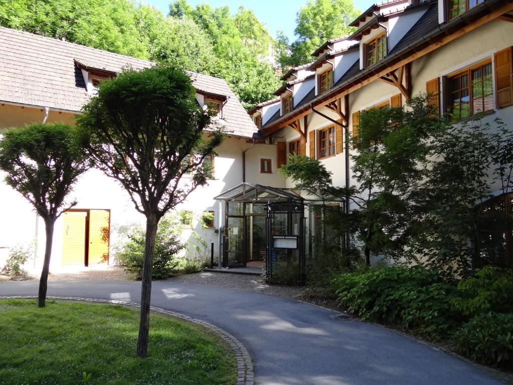 Hotel-Restaurant Bibermuehle Gmbh Tengen Zewnętrze zdjęcie