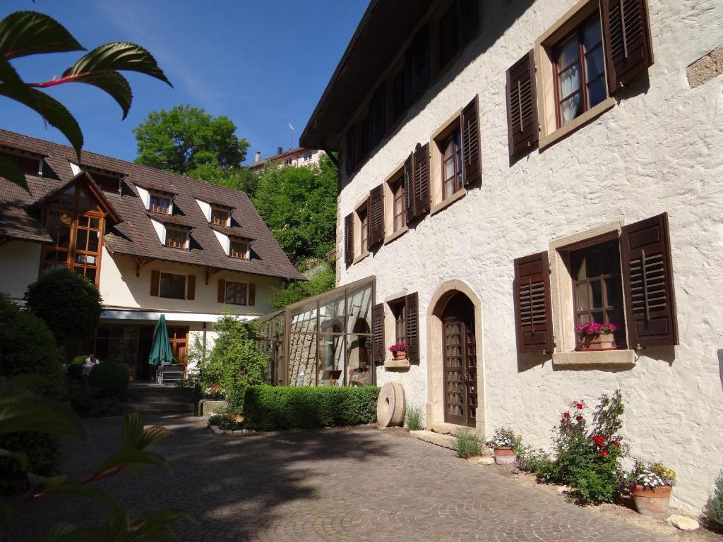 Hotel-Restaurant Bibermuehle Gmbh Tengen Zewnętrze zdjęcie